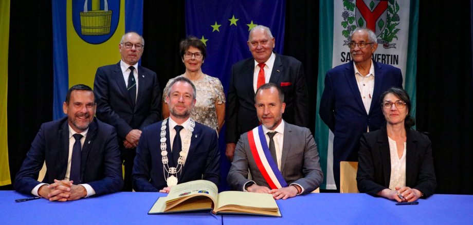 45 Jahre Städtepartnerschaft Steinbach (Taunus) und Saint-Avert