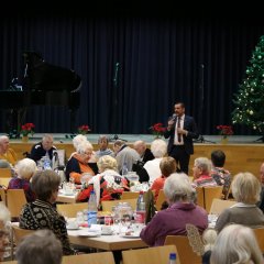 Seniorentreff "Adventscafé"