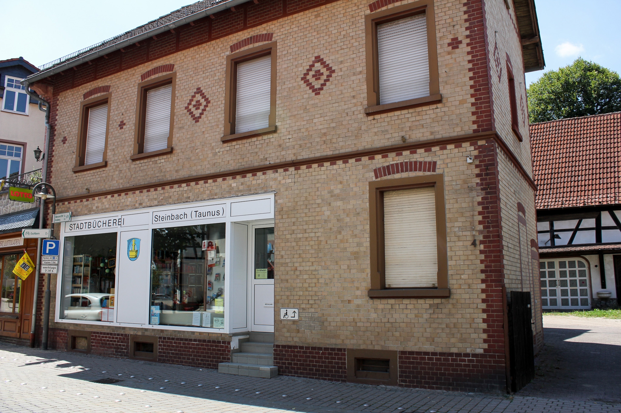 Brückentage der Stadtbücherei Steinbach (Taunus) Startseite