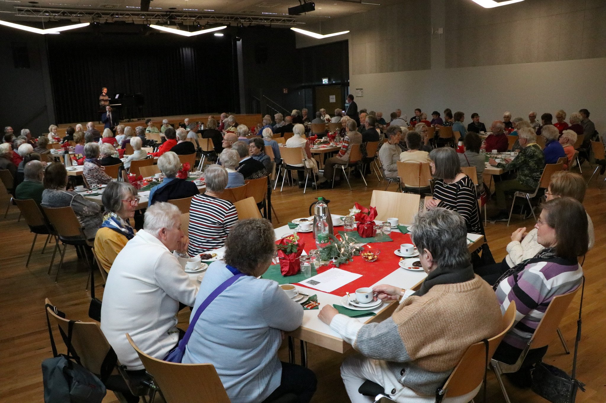 Seniorentreff Adventscafé